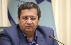 المركزي الايراني يرصد سوق العملة الصعبة بدقة