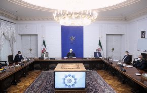 لزوم بهره بردن از توان داخلی و خرید واکسن خارجی/ تست گسترده و ردیابی مبتلایان به عنوان یکی از راهبردهای اصلی طرح جامع مقابله با کرونا با قدرت انجام گیرد