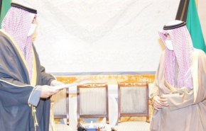 دولت کویت استعفا کرد