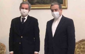عراقچی: پرتغال نقش فعال در روابط ایران و اروپا بازی کند
