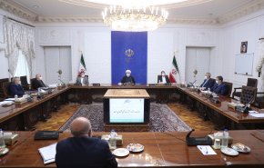 در شرایط جنگ اقتصادی، کاهش مشکلات معیشتی و تامین کالاهای اساسی  اولویت دولت بوده است