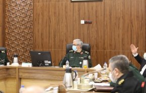 سرلشکر باقری: بررسی حقوقی جنگ تحمیلی از نظر رهبر انقلاب کفایت لازم نداشته است