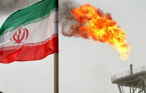 بلومبرگ: رفع تحریم نفتی ایران در اولویت های دولت بایدن نیست
