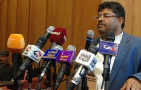 محمدعلی الحوثی: آمریکا در سنگر داعش و القاعده در حال جنگ با ماست
