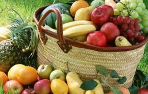 تعرف على اضرار  تناول الفاكهة مساء