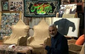 ماجرای پیراهن قاب شده منزل سردار سلیمانی چیست؟