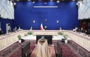 روحانی: جنگ اقتصادی دشمن شکست خورده و رو به پایان است/ آن جنایتکار شرور و آزاردهنده مردم رفته است/ شما به تعهدات خود برگردید، ساعتی دیگر ما به همه تعهداتمان برمی گردیم