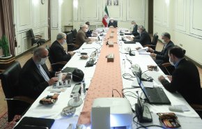 سریعاً محدودیت‌های کرونایی لازم اعمال شود/ امیدواریم واکسیناسیون طبق جدول اولویت‌های گروه هدف، در بهمن ماه آغاز شود