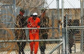 چرا پنتاگون طرح واکسیناسیون زندانیان گوانتانامو را متوقف کرد؟