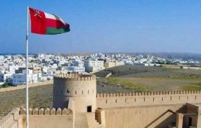سلطنة عمان تمدد إغلاق حدودها البرية لمدة أسبوع آخر