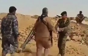 فیلم کمتر دیده شده از حاج قاسم با سلاح در خط مقدم