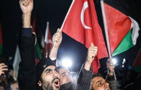 تظاهرات در استانبول و بازداشت ده‌ها معترض