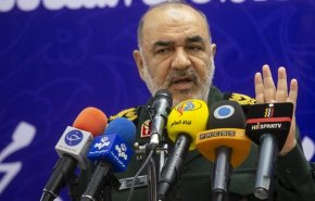 سرلشکر سلامی: آرایش مردم ایران برای عبور از تحریم‌ها جدی است/ در حال قطع همه وابستگی‌ها هستیم