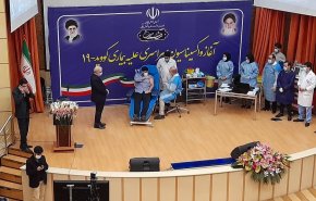 واکسیناسیون کرونا در ایران آغاز شد
