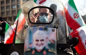 آغاز رسمی راهپیمایی ۲۲ بهمن/ حضور پر شور مردم با وسایل نقلیه شخصی