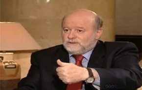 آغاز مراسم تشییع پیکر انیس نقاش