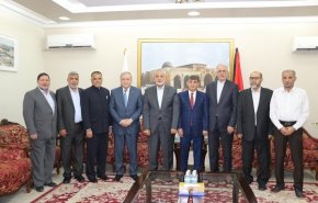 سفیر ایران در قطر در دیدار با اسماعیل هنیه بر حمایت از فلسطین تأکید کرد
