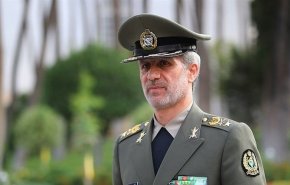 تحویل انواع هواپیمای نظامی و بالگرد به نیرو‌های مسلح
