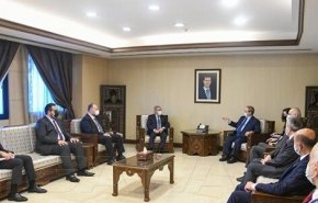 دمشق: غرب در پرونده پناهجویان سوری سیاسی‌کاری می‌کند

