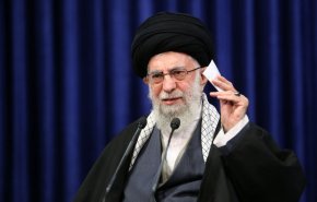 پیام رهبر انقلاب به کنگره ملی هفده هزار زن شهید، آزاده و جانباز | قدرت ایمان راه مجاهدت‌های بزرگ را به روی زنان ایرانی گشود