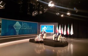 ظریف: گفتمان و دیپلماسی کلید ایجاد تحول در منطقه است/ در سیاست «فشار حداکثری» تفاوتی بین ترامپ و بایدن نیست
