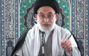 امام جمعه نجف دولت عراق را به همکاری بیشتر با احزاب شیعه فراخواند