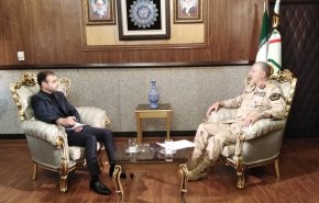 شاهد .. قائد حرس الحدود الإيراني يكشف مهام وتحديات هذه القوات