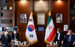 لاریجانی: کُره هر چه سریعتر پول‌های ایران را آزاد کند