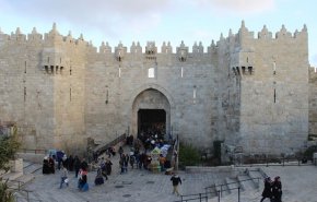 بازداشت یک جوان فلسطینی در قدس و ازسرگیری درگیری ها در مسجد الاقصی 
