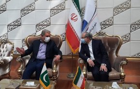 وزیر خارجه پاکستان وارد تهران شد
