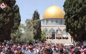 شاهد .. كاميرا العالم توثق أجواء المسجد الأقصى بعد مواجهات ليلة أمس
