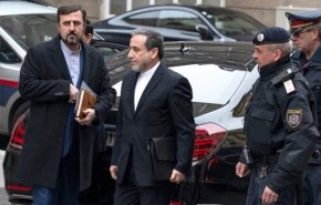 تیم مذاکره کننده ایرانی عازم وین شد