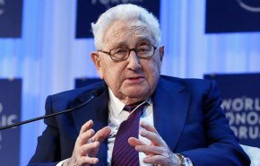 کیسینجر: اروپا نباید از اختلاف آمریکا و چین سوء استفاده کند / نیاز آمریکا به همزیستی با چین