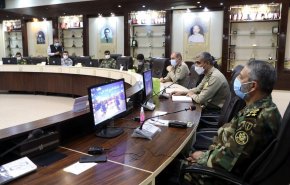 قائد الجيش الايراني: صنَعنا أنواع الطائرات المسيرة وأدخلناها الخدمة