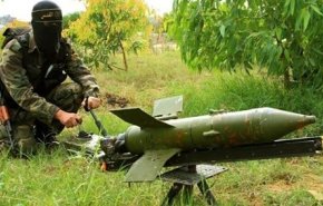 خودروی ارتش صهیونیستی هدف اصابت موشک قرار گرفت
