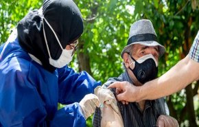 الصحة الايرانية.. تطعيم الأشخاص الذين تبلغ أعمارهم 75 عامًا فما فوق