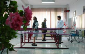 تصنيع أول نموذج لمفصل الركبة في ايران