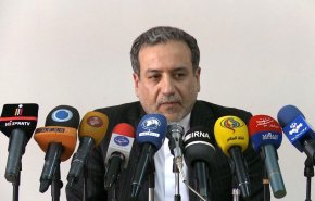 پاسخ عراقچی به وزیر خارجه آمریکا/ اول باید آمریکا تحریم ها را بردارد