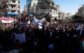 برگزاری تظاهرات گسترده علیه سفر وزیر خارجه آمریکا به رام الله
