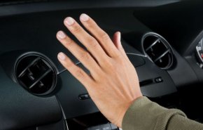 نصائح مهمة لتشغيل مكيف السيارة وكشف درجة حرارته المثالية