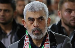 السنوار: می‌توانیم در عرض یک دقیقه صدها موشک با برد 200 کیلومتر شلیک کنیم/ در غزه بیش از 500 کیلومتر تونل داریم/ خسارت وارد شده به تونل ها کمتر از 5 درصد است 