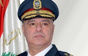 دیدار ماکرون با فرمانده کل ارتش لبنان 
