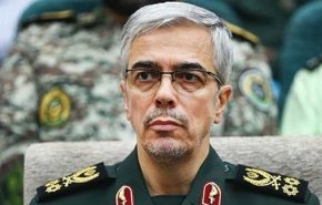 افتتاح خط تولید باتری‌های فوق‌سنگین نیروگاهی باحضور سرلشکر باقری 