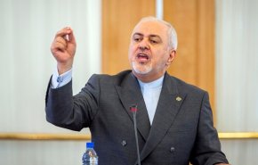 ظریف: قدرت‌های جهانی نمی‌توانند ایران را به زانو درآورند
