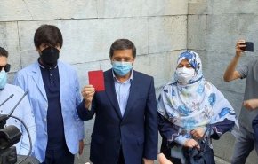 همتی: اگر رای نیاورم پیگیر شعارهایم خواهم بود