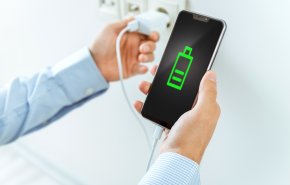خطأ شائع يقصر عمر بطارية الهاتف الذكي 