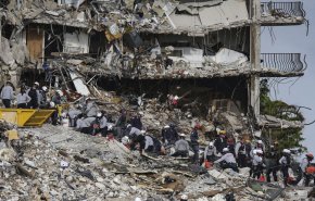 ارتفاع عدد قتلى المبنى المنهار في فلوريدا إلى 16 شخصا