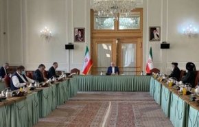 آغاز نشست گفت‌وگوهای بین الافغانی با حضور نمایندگان دولت افغانستان و طالبان در تهران
