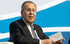 لاوروف: خروج نیروهای آمریکایی از افغانستان نشانه قبول شکست واشنگتن است
