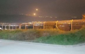شلیک منور در آسمان جنوب لبنان توسط صهیونیست ها